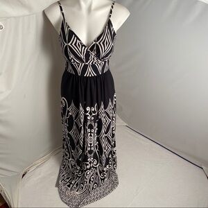 Chetta B black white pattern maxi dress 8